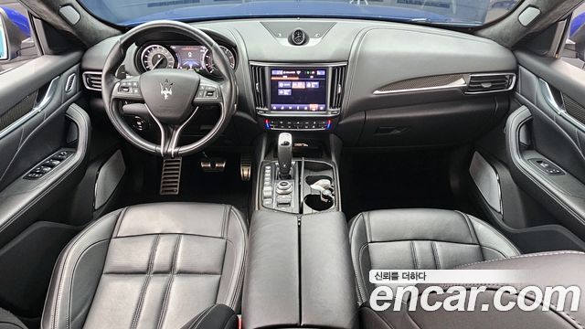 Maserati Levante 3.0 AWD Modena 2022 — фото 7