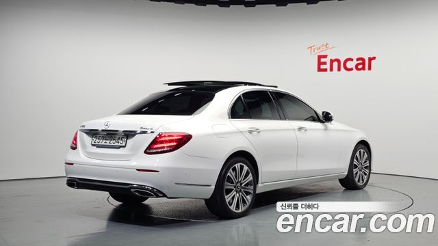 Mercedes-Benz E-Class (W213) E450 4MATIC Exclusive 2019 — фото 2
