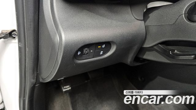 Hyundai Casper Inspiration 2023 — фото 17