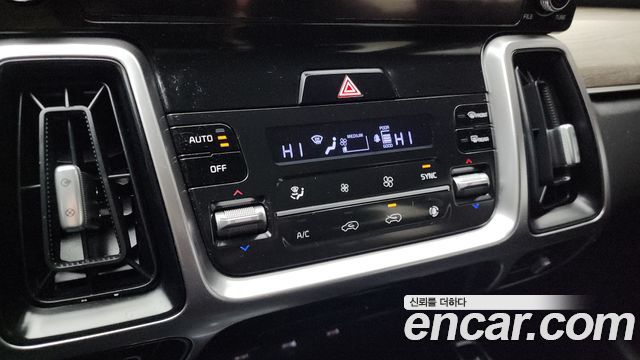 Kia Sorento (IV) Diesel 2.2 2WD Trendy 2021 — фото 17