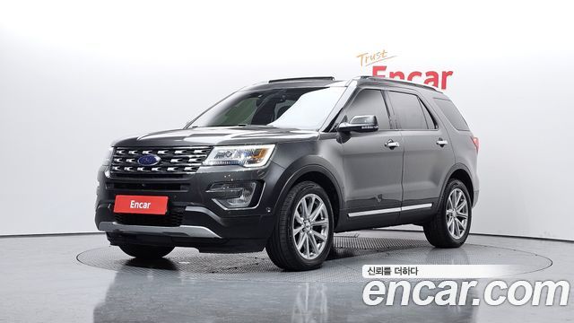 Ford Explorer 2.3 Limited 4WD 5th