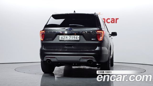 Ford Explorer 2.3 Limited 4WD 5th 2017 — фото 4
