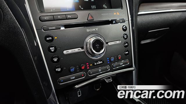 Ford Explorer 2.3 Limited 4WD 5th 2017 — фото 15