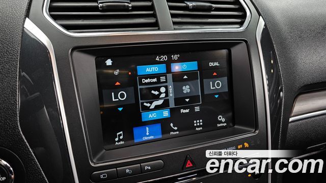 Ford Explorer 2.3 Limited 4WD 5th 2017 — фото 17