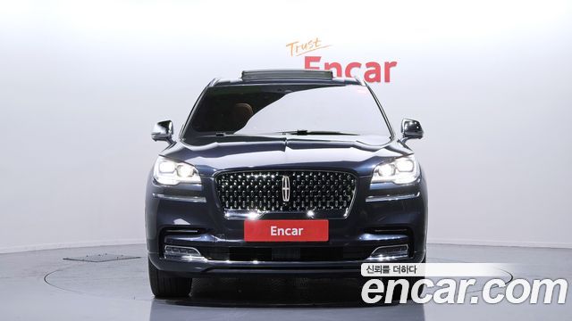 Lincoln Aviator (II) 3.0 Black Label AWD 2022 — фото 3