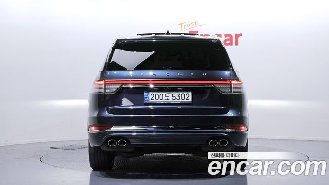 Lincoln Aviator (II) 3.0 Black Label AWD 2022 — фото 4