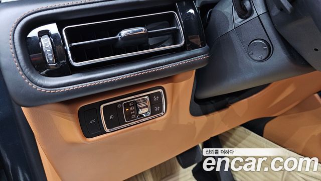 Lincoln Aviator (II) 3.0 Black Label AWD 2022 — фото 16
