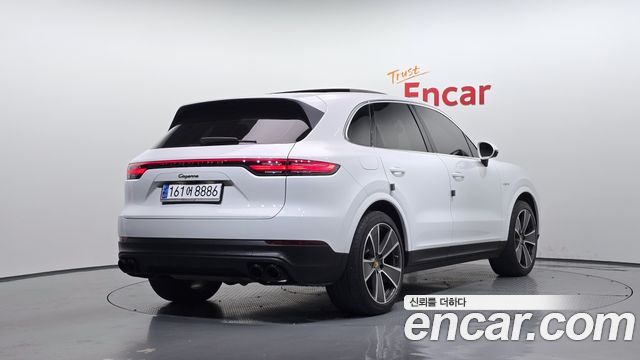Porsche Cayenne (PO536) 3.0 E-Hybrid 2020 — фото 2