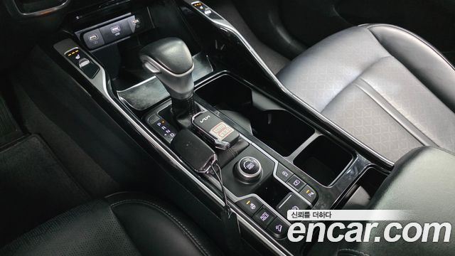 Kia Sorento (IV) Gasoline 2.5T 2WD Trendy 2022 — фото 9