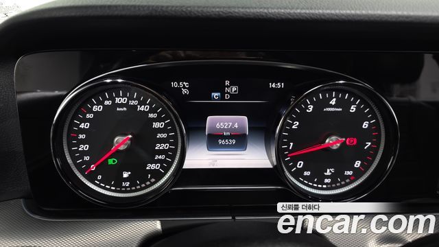 Mercedes-Benz E-Class (W213) E300 Avantgarde 2019 — фото 8