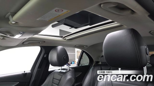 Mercedes-Benz E-Class (W213) E300 Avantgarde 2019 — фото 18