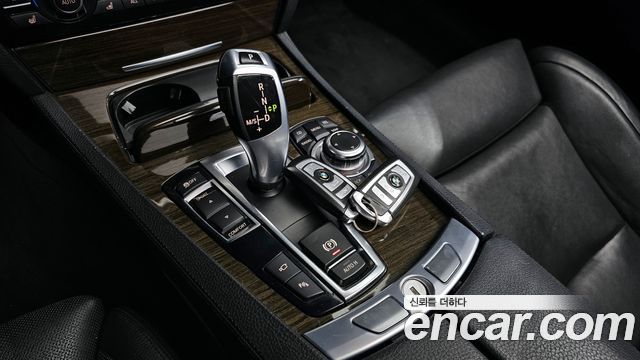 BMW 7 Series (F01) 730Ld 2012 — фото 9