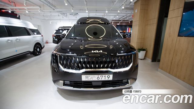 Kia Carnival (IV) Gasoline 9-Seater Hi Limousine (7-seater Limousine(Special vehicle) 2026 — фото 2