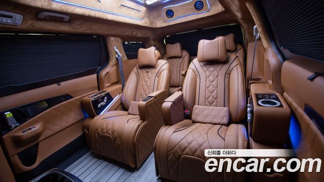 Kia Carnival (IV) Gasoline 9-Seater Hi Limousine (7-seater Limousine(Special vehicle) 2026 — фото 15