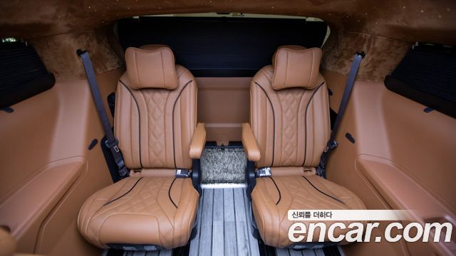 Kia Carnival (IV) Gasoline 9-Seater Hi Limousine (7-seater Limousine(Special vehicle) 2026 — фото 22