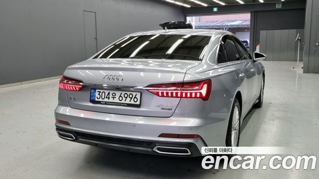 Audi A6 (C8) 40 TDI Quattro Premium 2020 — фото 2