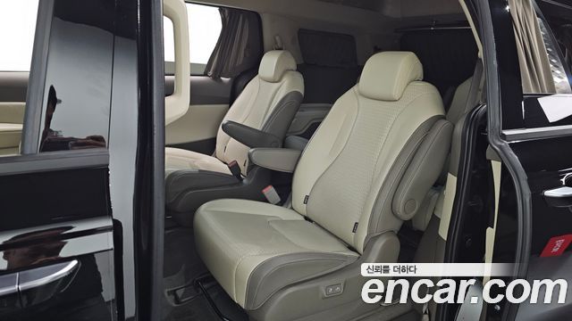 Kia Carnival (IV) Diesel 9-Seater Hi Limousine Signature 2024 — фото 12