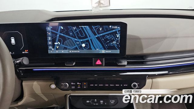 Kia Carnival (IV) Diesel 9-Seater Hi Limousine Signature 2024 — фото 15
