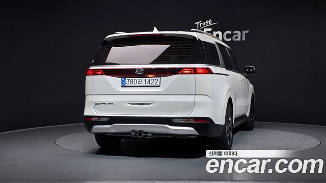 Kia Carnival (IV) Diesel 9-Seater Prestige 2021 — фото 4