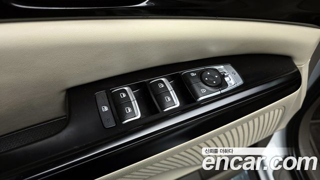 Kia Carnival (IV) Diesel 9-Seater Prestige 2021 — фото 18