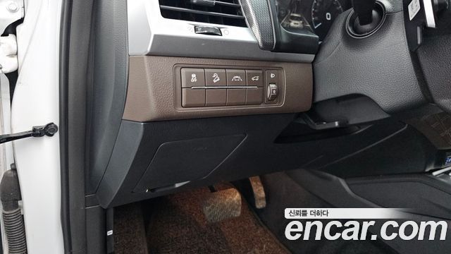 KG Mobility (SsangYong) Rexton Diesel 2.2 4WD Signature 2023 — фото 21