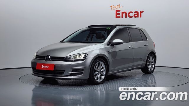 Volkswagen Golf (VII) 2.0 TDI 2016 — фото 1