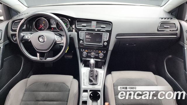 Volkswagen Golf (VII) 2.0 TDI 2016 — фото 7