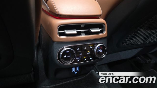 Genesis GV70 2.5T Gasoline AWD 2021 — фото 18