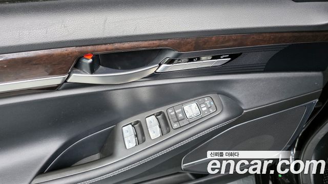 Genesis EQ900 3.8 GDI AWD Luxury 2018 — фото 14