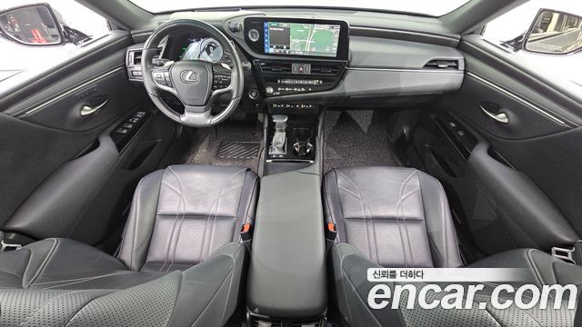 Lexus ES300h (VII) Luxury Plus 2023 — фото 7