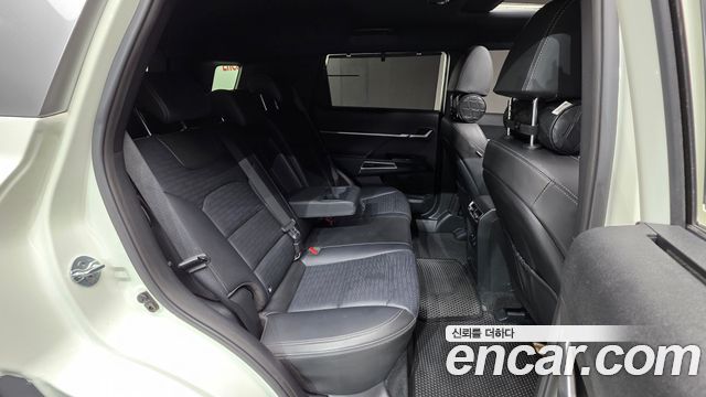 KG Mobility (SsangYong) Torres Gasoline 1.5 2WD T7 2023 — фото 19