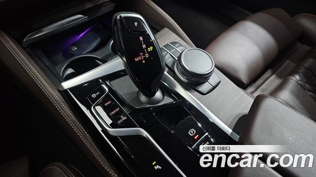 BMW 5 Series (G30) 523d xDrive Luxury 2021 — фото 9