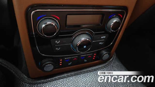 Jaguar XF (X260) 20d Portfolio AWD 2019 — фото 19