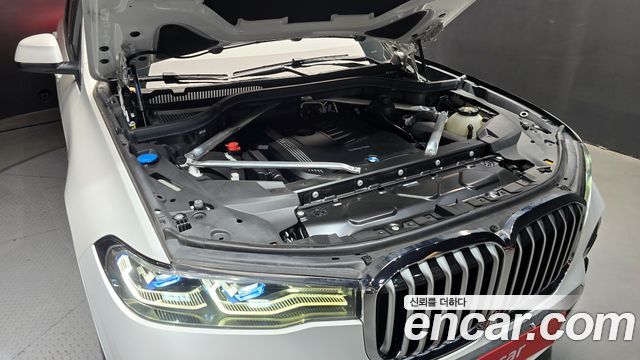 BMW X7 (G07) xDrive 40i M Sport 6STR 2022 — фото 6