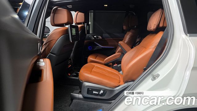 BMW X7 (G07) xDrive 40i M Sport 6STR 2022 — фото 13