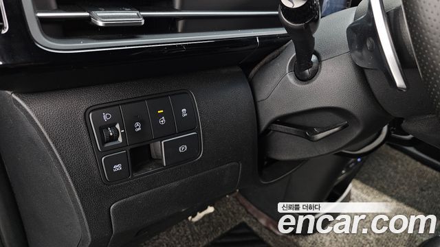 Hyundai Staria 4WD Lounge 9-Seater Inspiration 2022 — фото 16