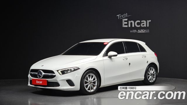 Mercedes-Benz A-Class (W177) A220 Hatchback 2020 — фото 1
