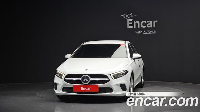 Mercedes-Benz A-Class (W177) A220 Hatchback 2020 — фото 3