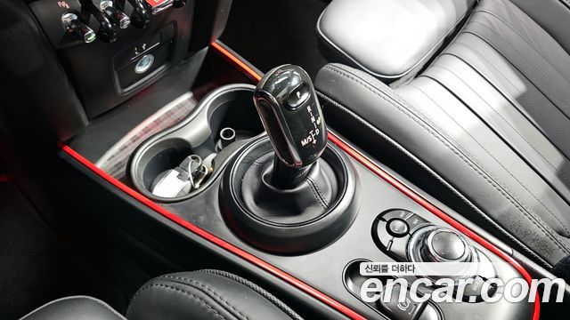 MINI Cooper S Countryman JCW 2nd 2024 — фото 9