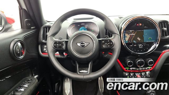 MINI Cooper S Countryman JCW 2nd 2024 — фото 13
