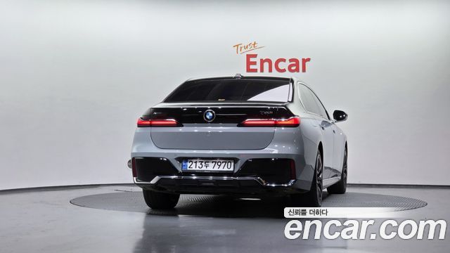 BMW 7 Series (G70) 740i xDrive M Sport Limited 2024 — фото 4