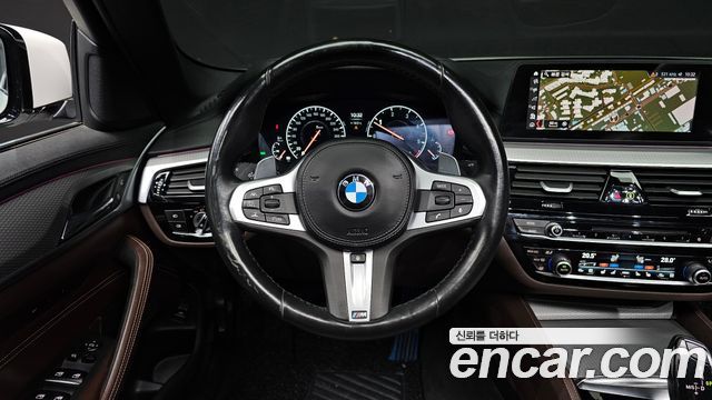 BMW 5 Series (G30) 520d M Sport Package Plus 2019 — фото 17