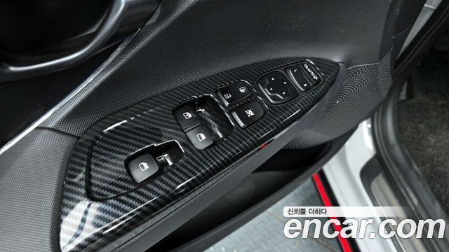 Hyundai Veloster (JS) 2.0 N 2021 — фото 11