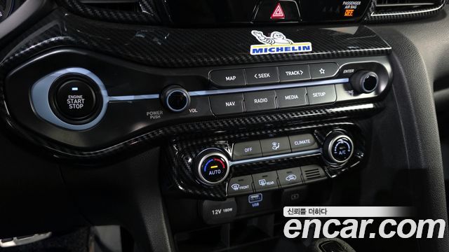 Hyundai Veloster (JS) 2.0 N 2021 — фото 16