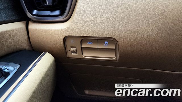 Kia Sorento (IV) Gasoline 2.5T 2WD Trendy 2023 — фото 19