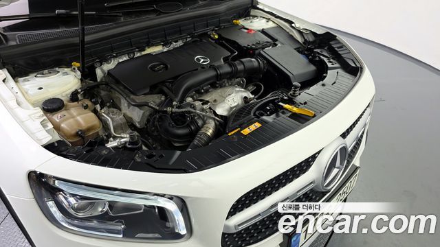 Mercedes-Benz GLB-Class (X247) GLB250 4MATIC 2021 — фото 6