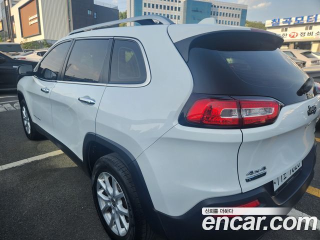 Jeep Cherokee (KL) 2.0 Diesel Longitude AWD 2015 — фото 5