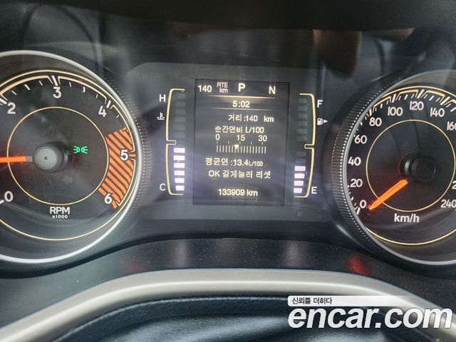 Jeep Cherokee (KL) 2.0 Diesel Longitude AWD 2015 — фото 10