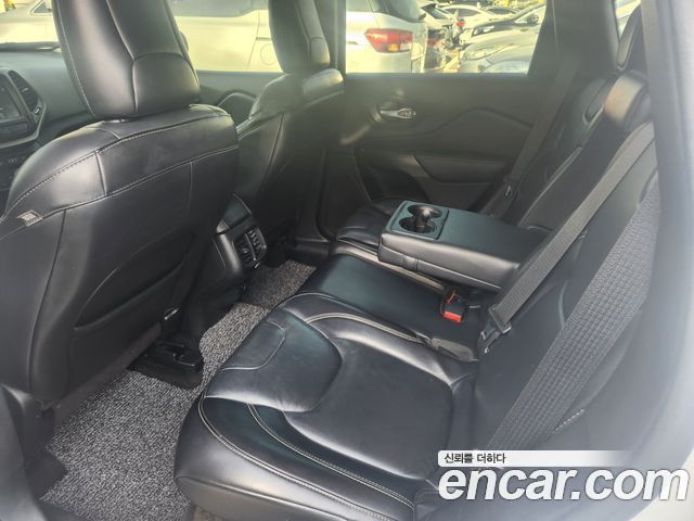 Jeep Cherokee (KL) 2.0 Diesel Longitude AWD 2015 — фото 15