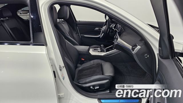 BMW 3 Series (G20) 320i M Sport 2022 — фото 10